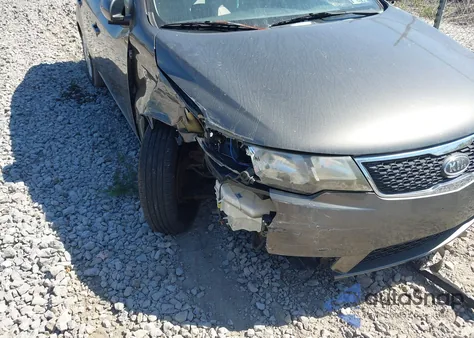 2012 Kia Forte Ex z USA, uszkodzony, nr VIN KNAFU4A29C5550582